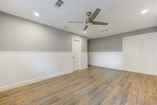Building Photo - 15137 Kimberley Ct