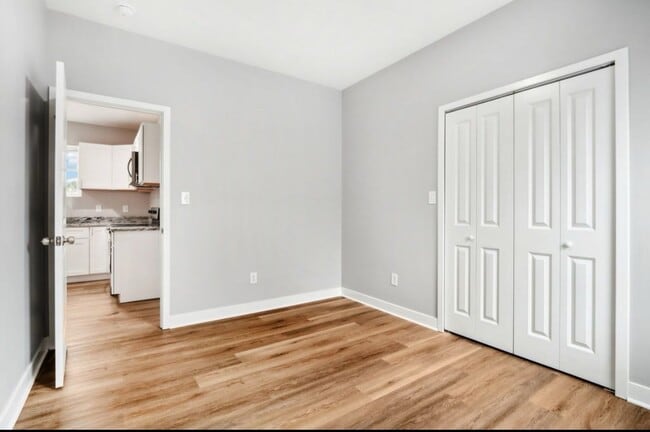 Building Photo - 2018 Rembrandt St