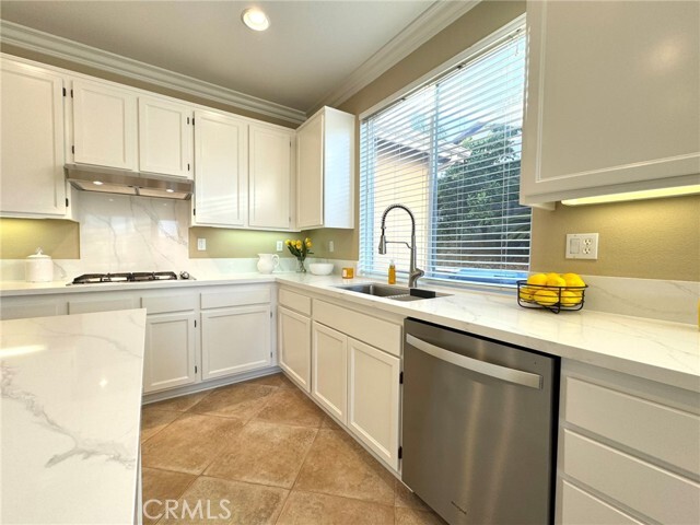 Building Photo - 41438 Grand View Dr