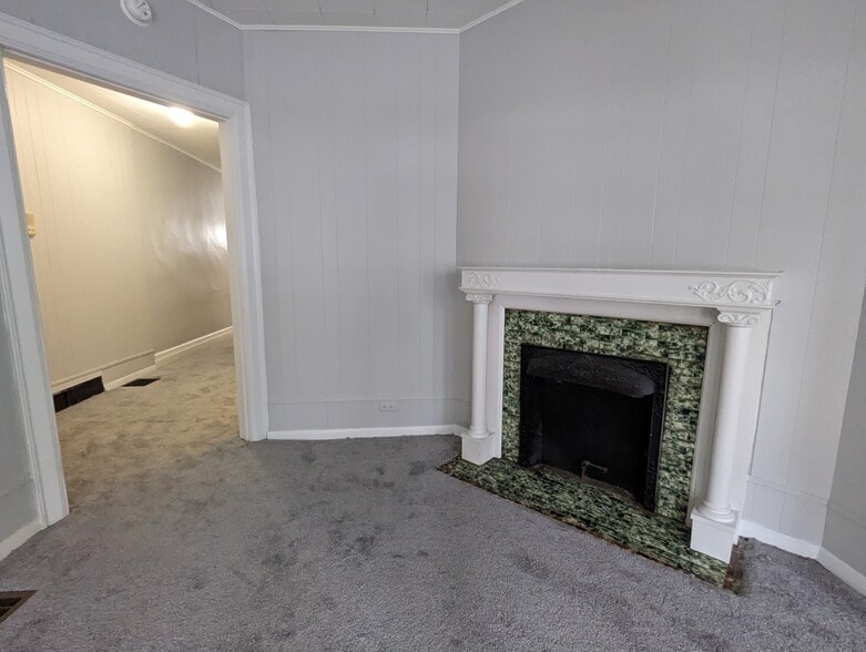 Building Photo - 576 Potomac Ave