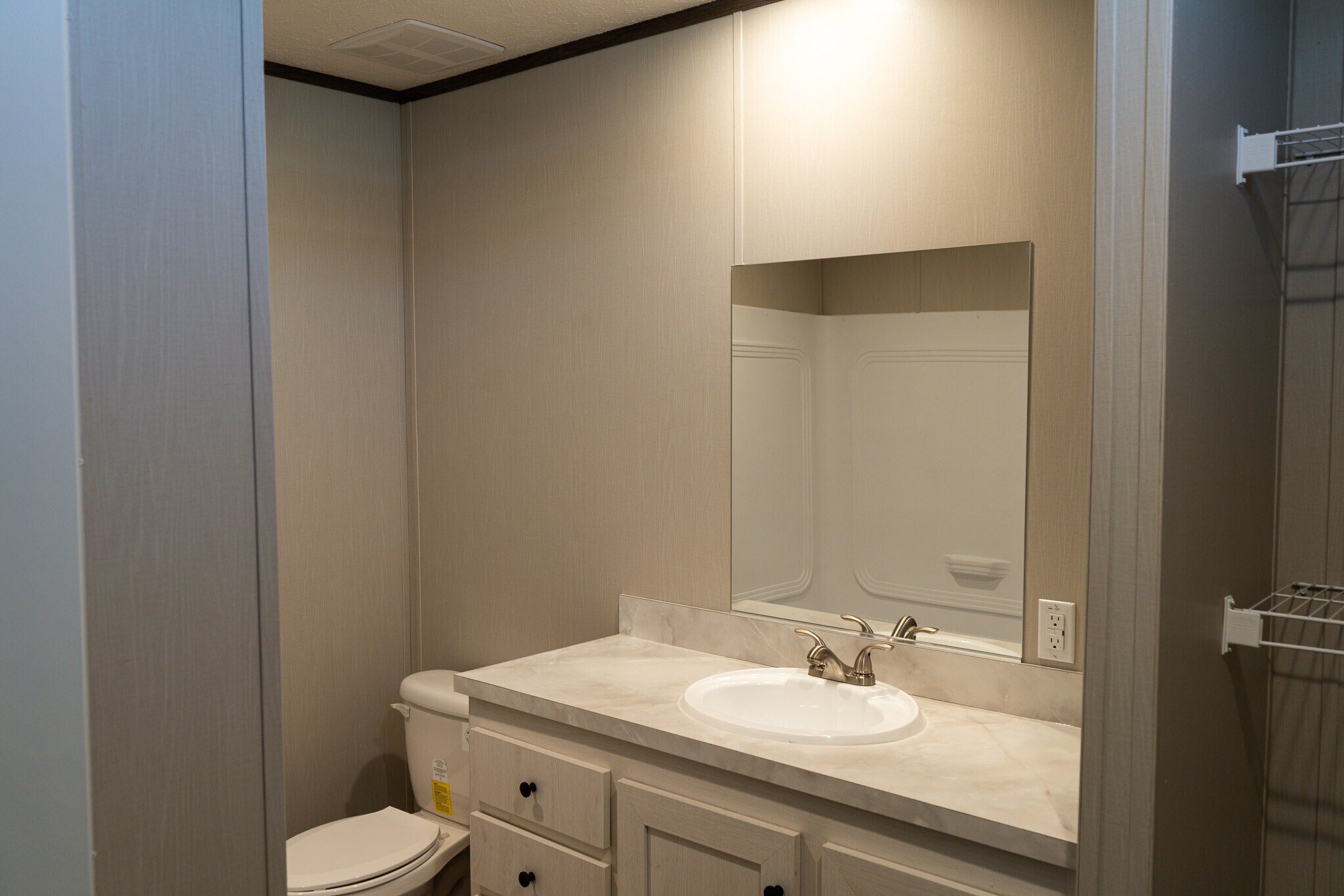 Building Photo - 129 Ponderosa Way