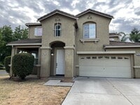 Building Photo - "Spacious 4-Bedroom Haven in Merced with 3 Full Baths & Elegant Granite Countertops!"