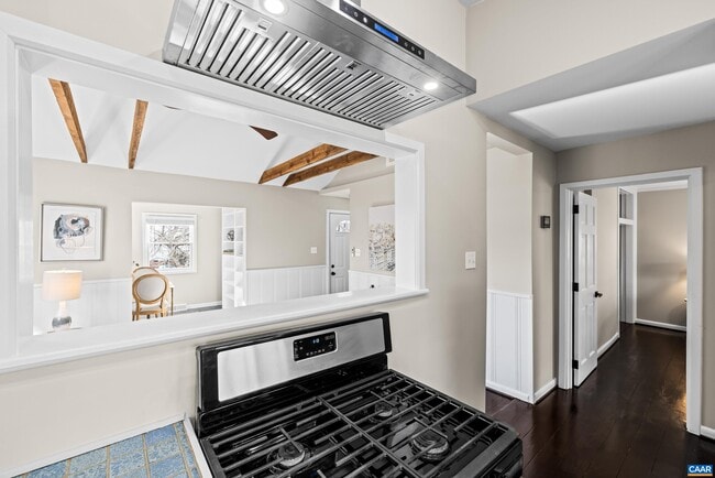 Building Photo - 1407 Vine St