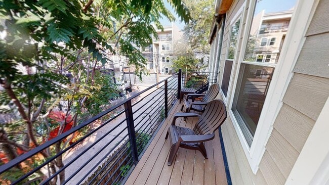 Building Photo - 1152 Oates St NE