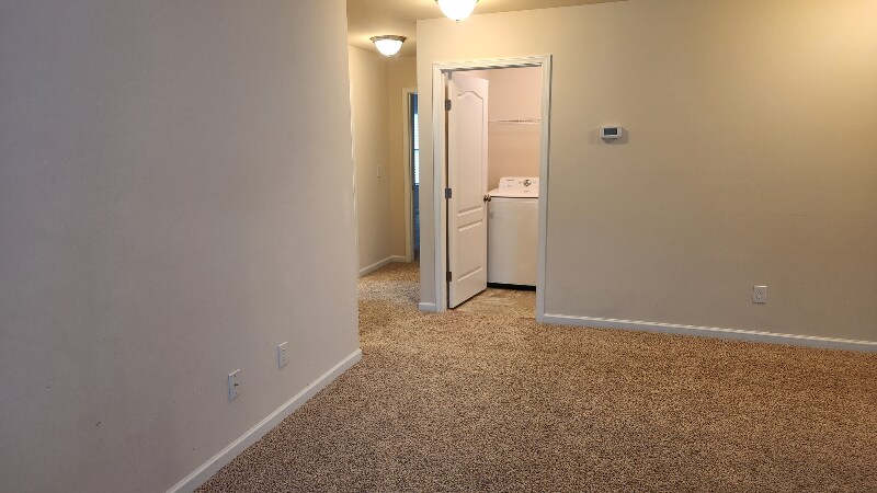 Building Photo - 113 Foxborough Ln