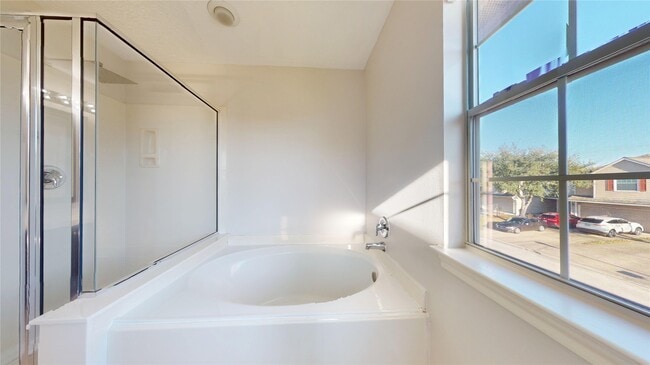 Building Photo - 12443 Narcissus View Trail