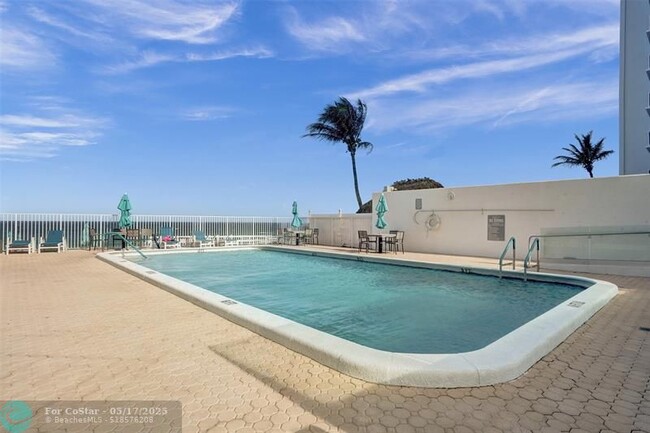 Building Photo - 3750 Galt Ocean Dr