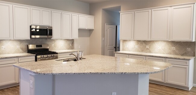 Building Photo - 6206 Blue Coast Ln