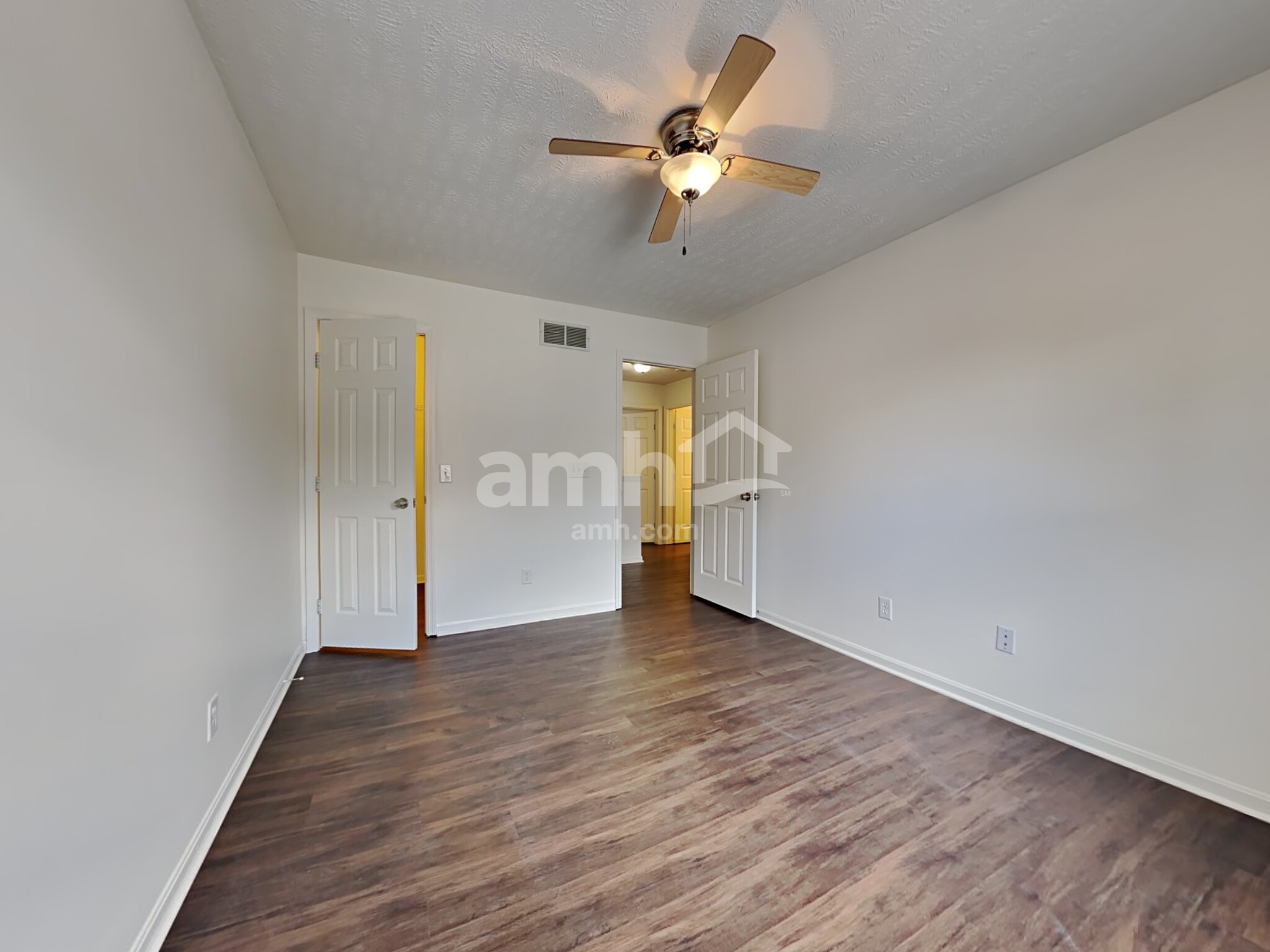 Building Photo - 4645 Bluejay Ct