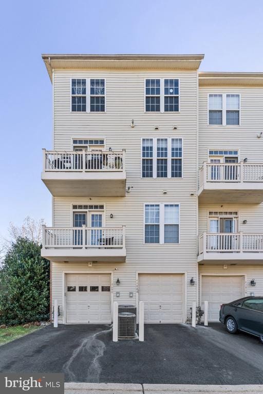 Building Photo - 41888 Inspiration Terrace