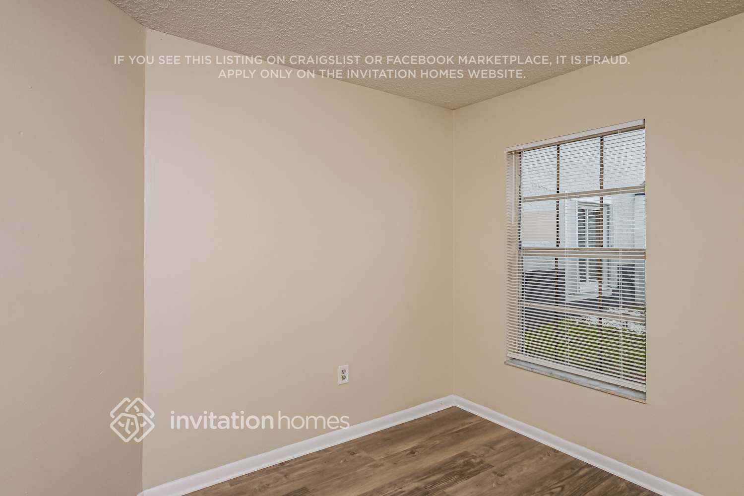 Building Photo - 6572 NW 197th Ln