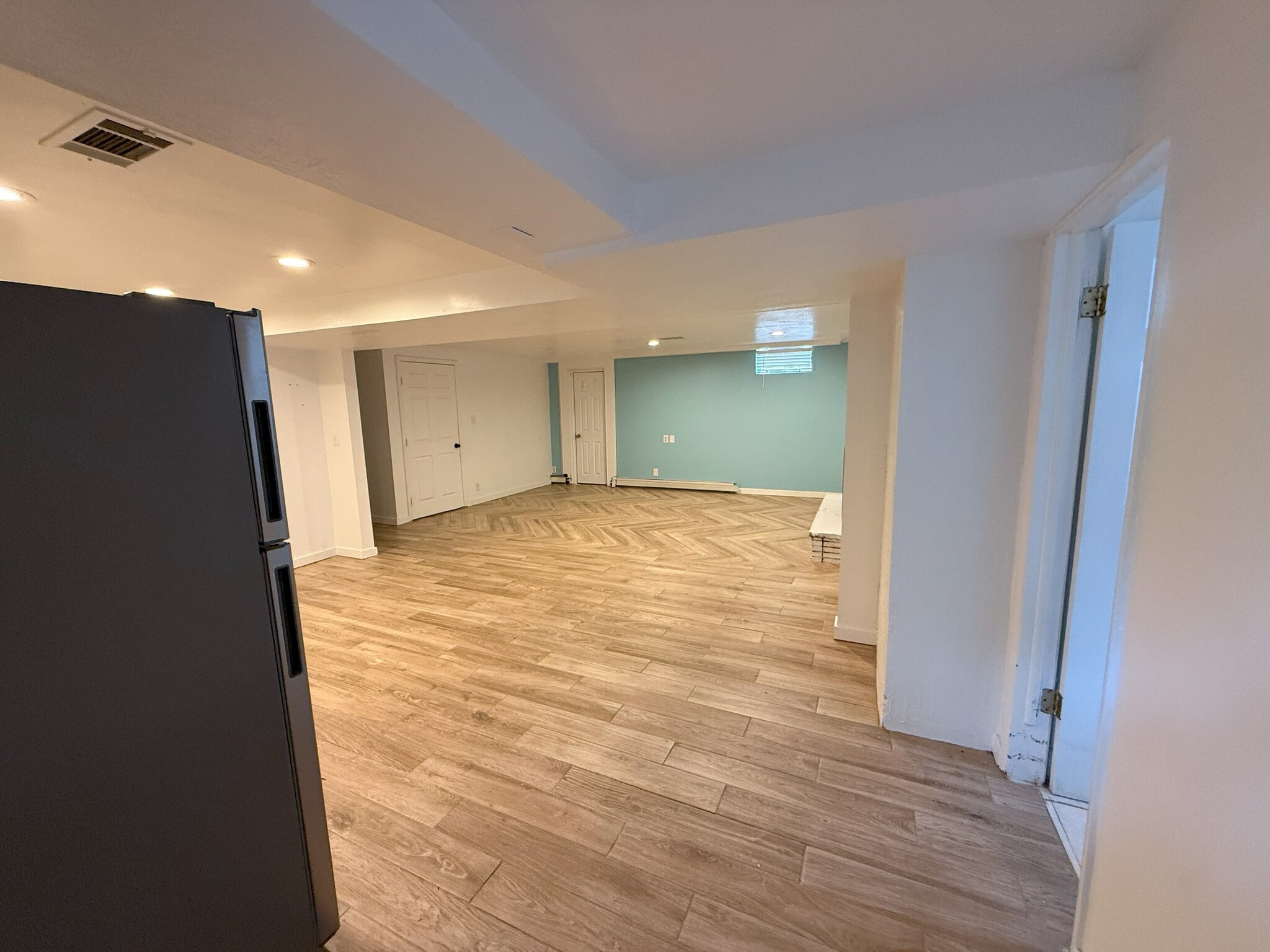 Building Photo - 4535 S Ridgeline Dr