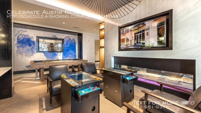 Building Photo - Modera Dallas Midtown