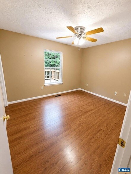 Building Photo - 330 Wood Dr