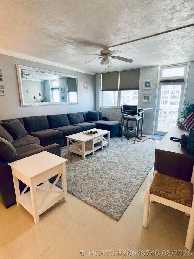Building Photo - 4250 Galt Ocean Dr