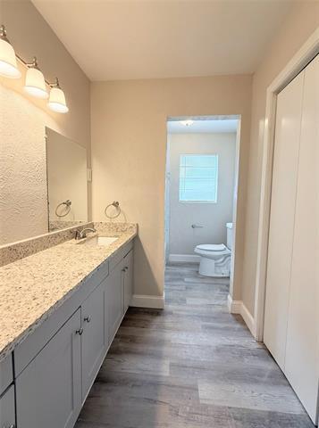 Building Photo - 4075 Old Bonham Rd