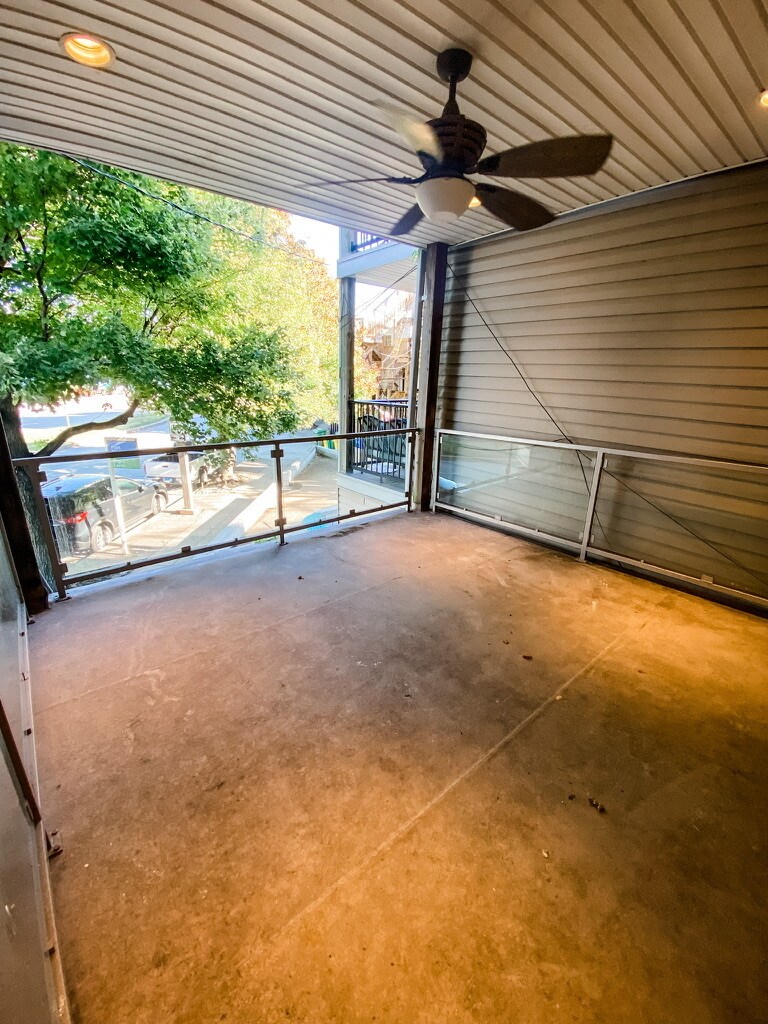 Building Photo - 1413 Anchor St