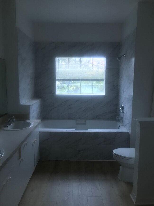 Building Photo - 3615CR#622(100)