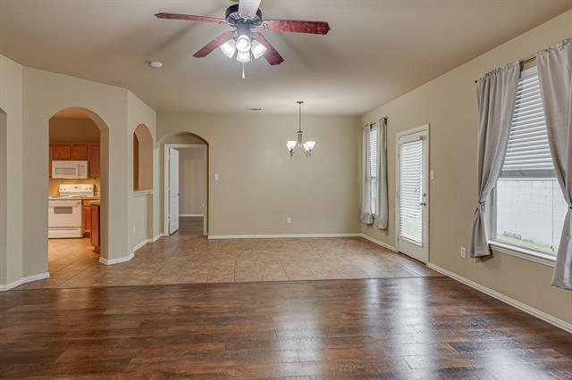 Building Photo - 4513 Grassy Glen Dr