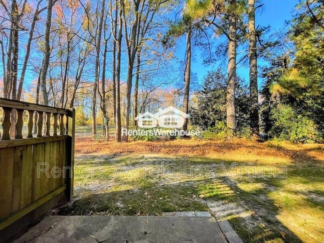 Building Photo - 947 Shoal Creek Trail