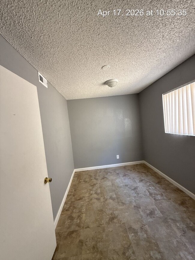 Interior Photo - Ross Manor Apartments
