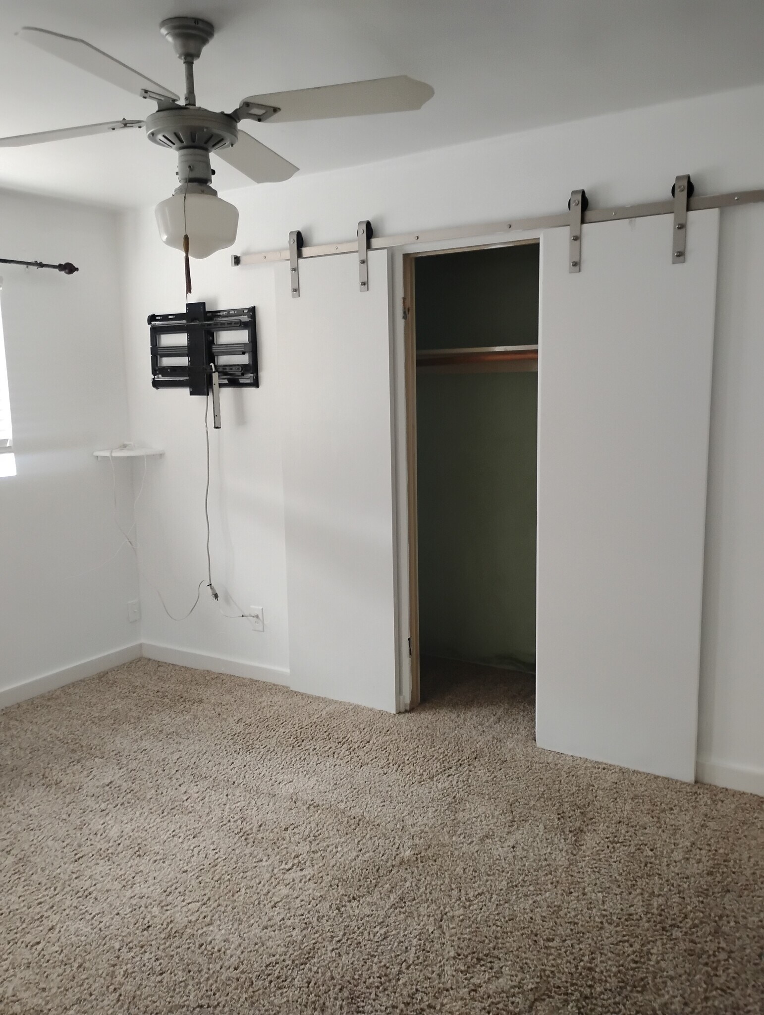 Building Photo - 5080 S 4420 W