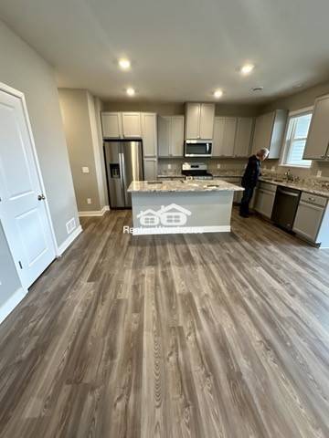 Building Photo - 8807 Granite Cir