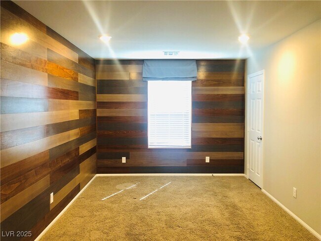 Building Photo - 7108 Adrian Peak St