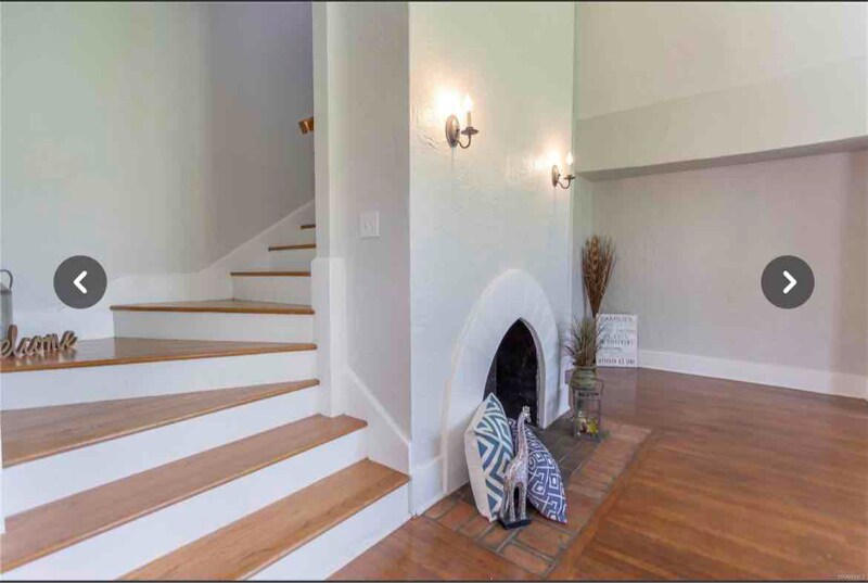 Building Photo - 2405 College St