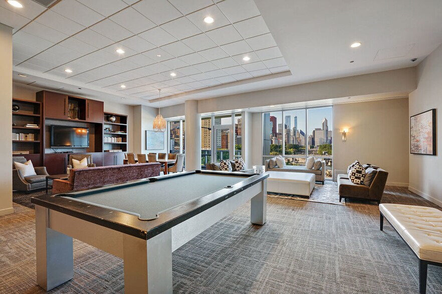 Building Photo - 1201 S Prairie Ave