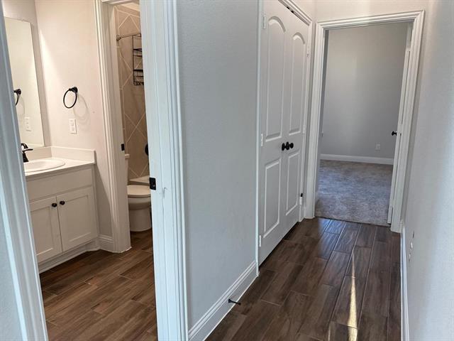 Building Photo - 4006 Cottontail Dr