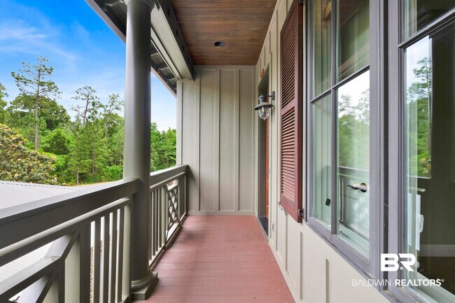 Building Photo - 32491 Water View Dr E