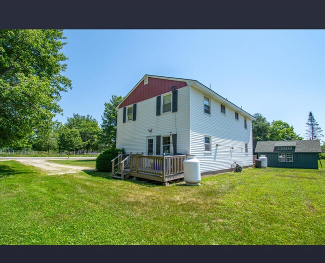 Building Photo - 57 Edgecomb Rd