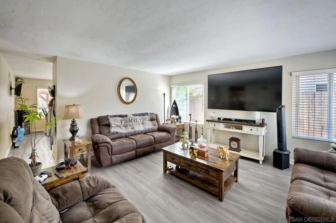 Building Photo - 1322 Carnell Ct