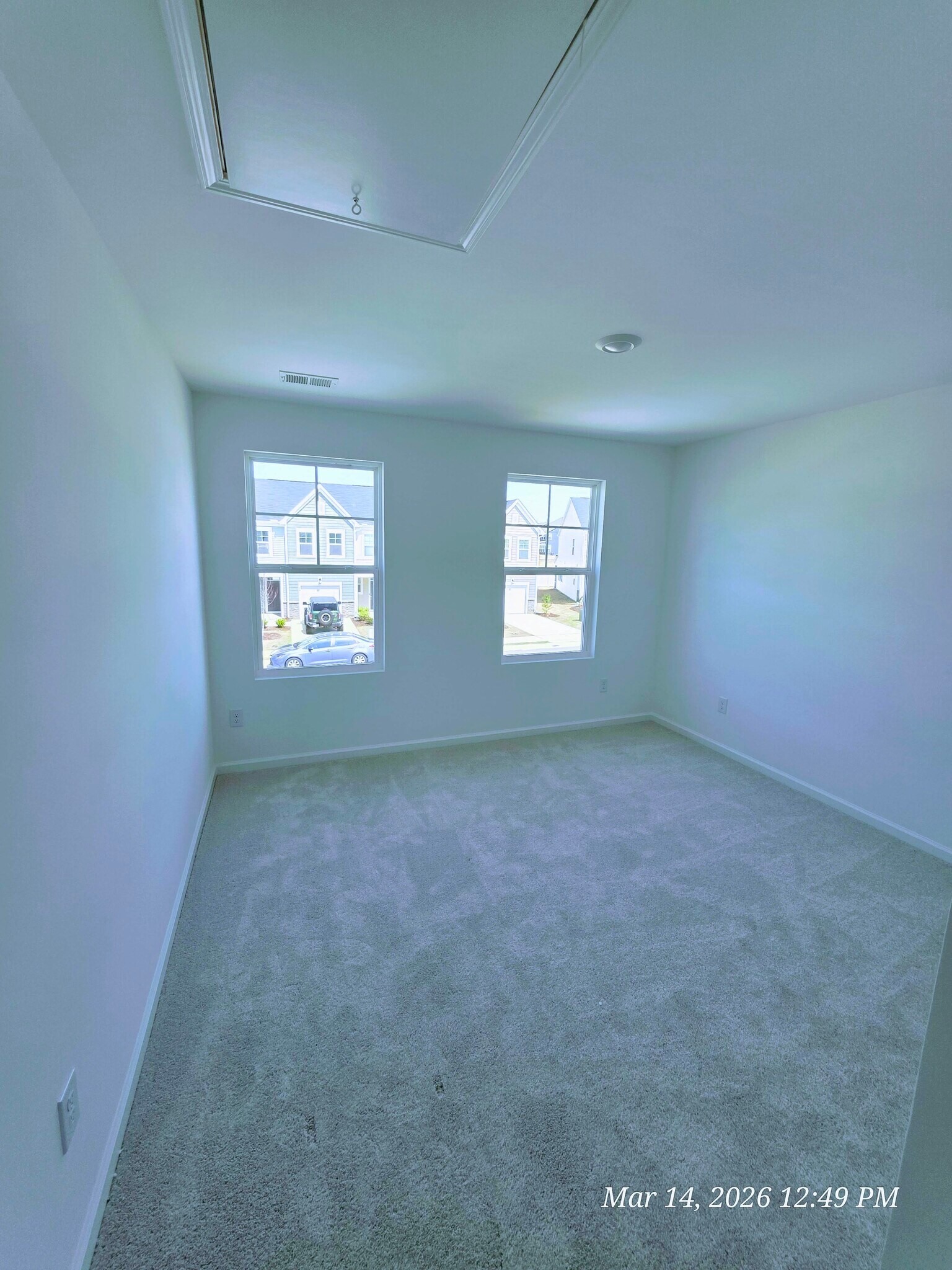 Building Photo - 65 Blossom Field Way