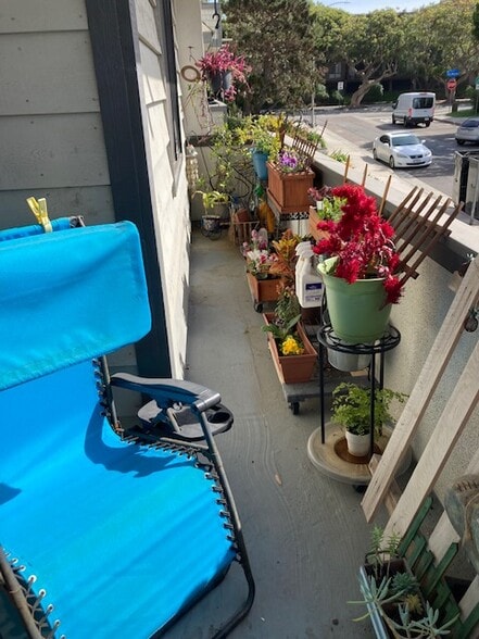 terrace SE view - 5100 Via Dolce