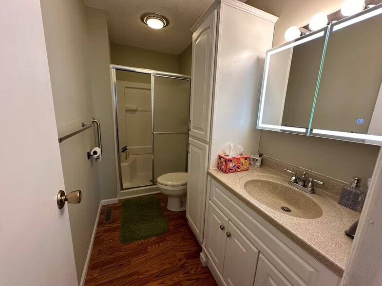 Building Photo - 101 N East St