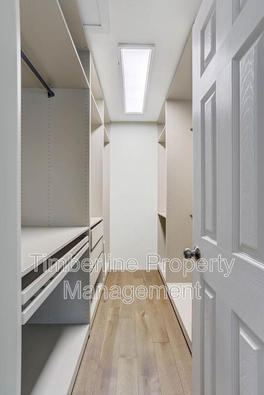 Building Photo - 6446 Pulpit Rock Dr