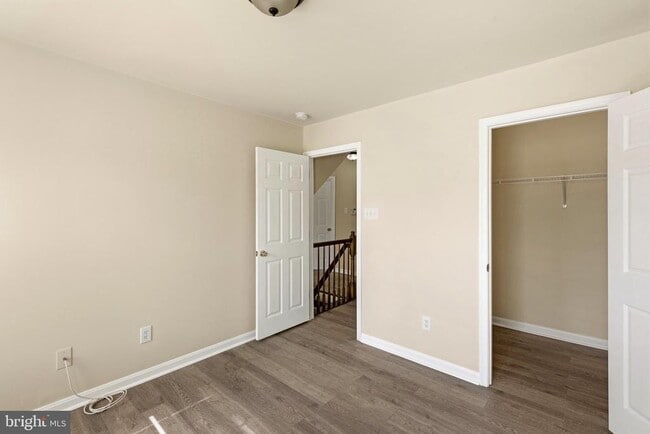 Building Photo - 4704 Denview Way