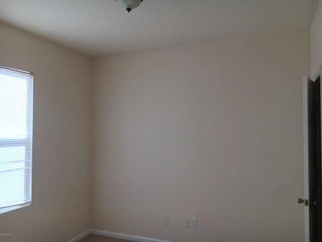 Building Photo - 4314 Canby Dr