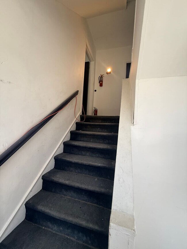 Building Photo - 6515 Rising Sun Ave