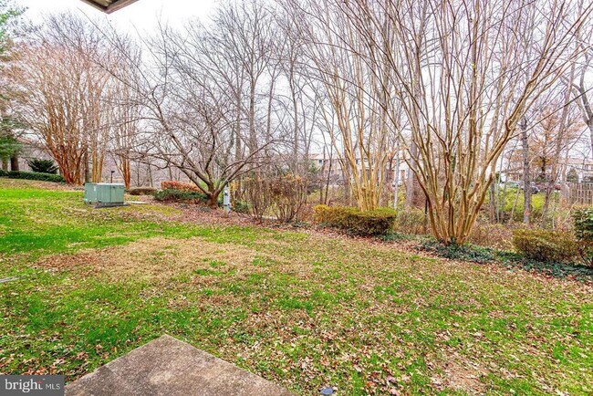 Building Photo - 7761 Inversham Dr