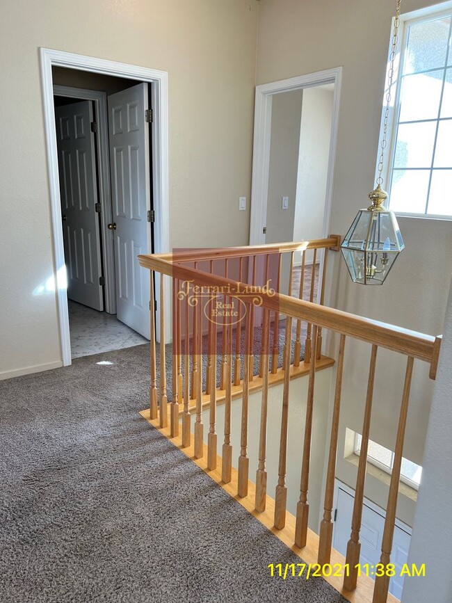 Building Photo - Home in Double Diamond Community - Kay DeA...