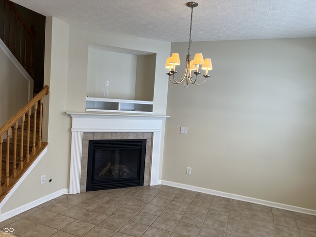 Building Photo - 3522 Golden Gate Dr N