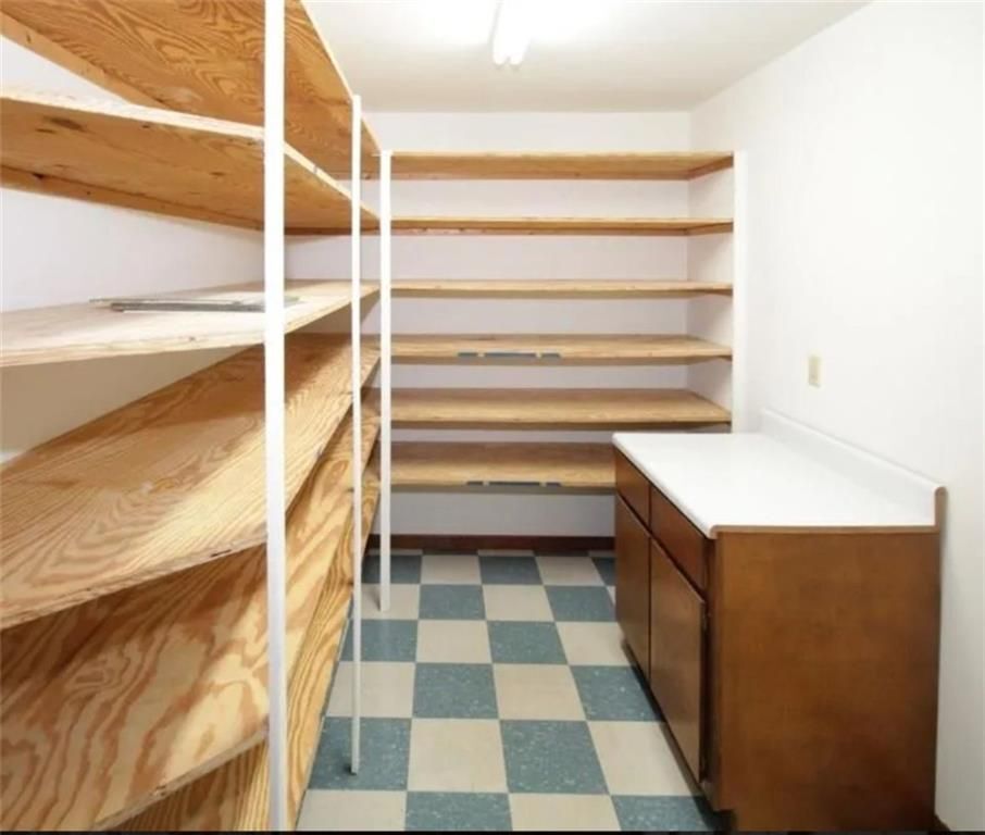 Building Photo - 4754 Winthrop Dr