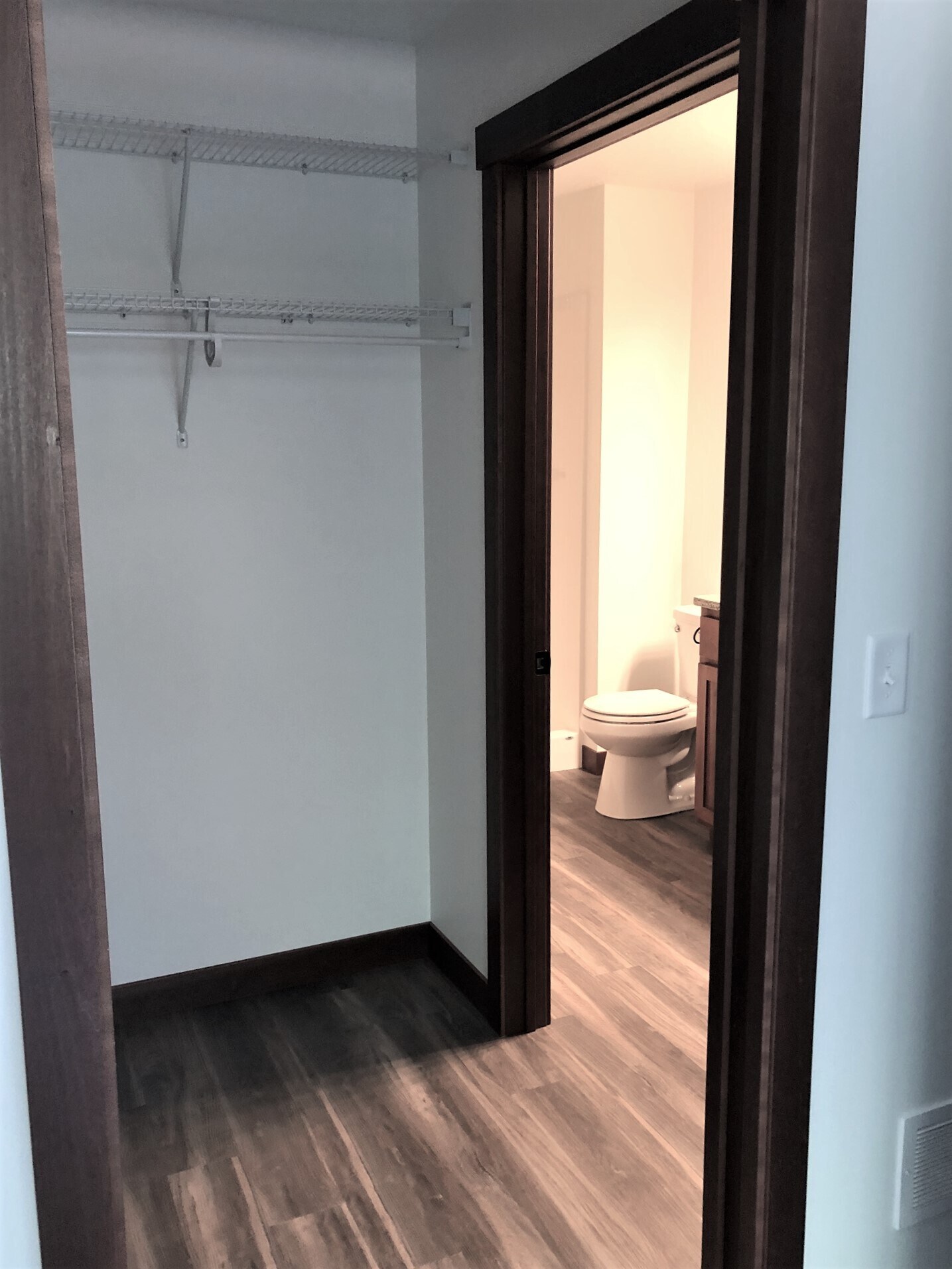 Building Photo - 1739 Aspen Ct