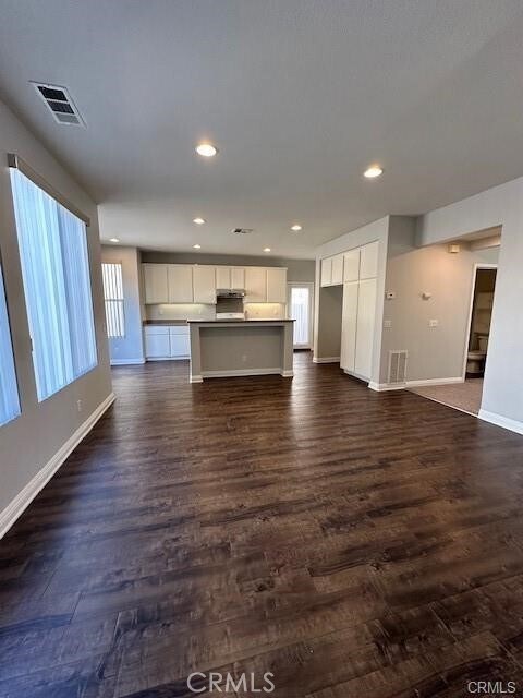 Building Photo - 47 Eaglecreek