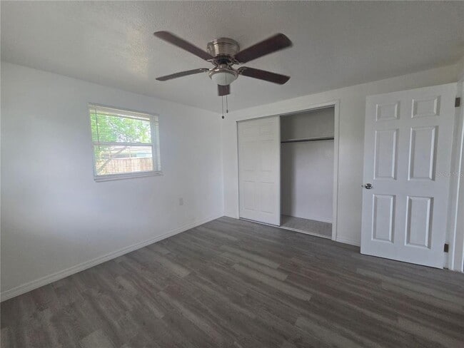 Building Photo - 1731 Dander Dr