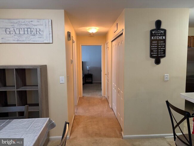 Building Photo - 110 Lionheart Ln
