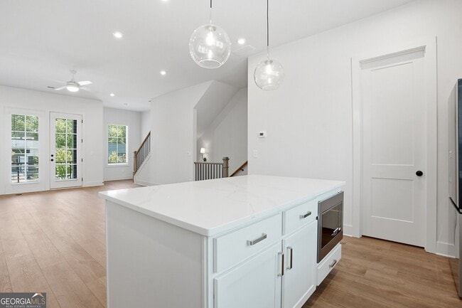 Building Photo - 2597 Mackintosh Ct